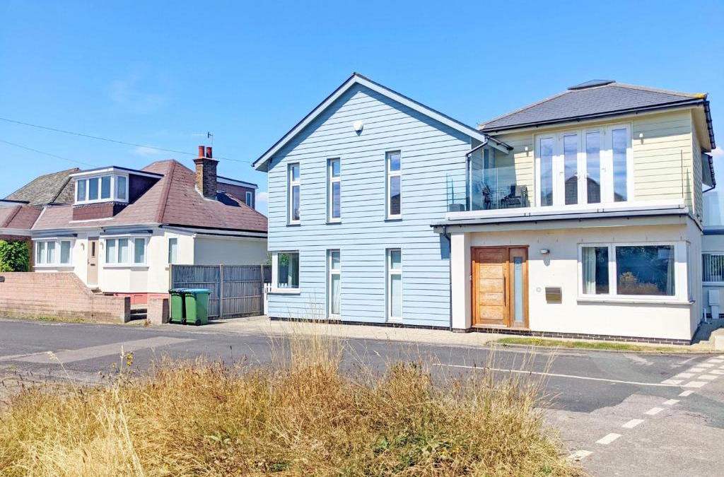 Middleton-on-Sea House | Innisfree, Middleton on Sea
