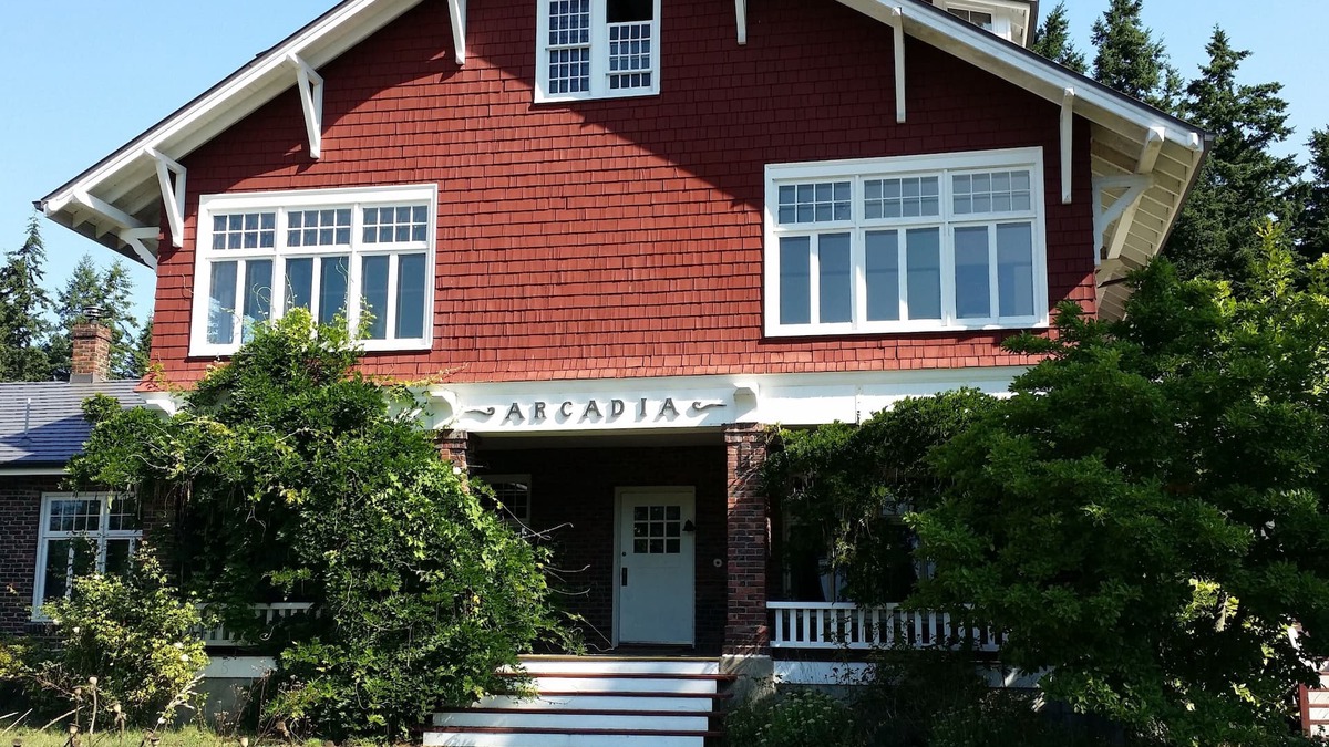 Port Townsend House | Innkeepers Apartment at Eaglemount Wine and Cider