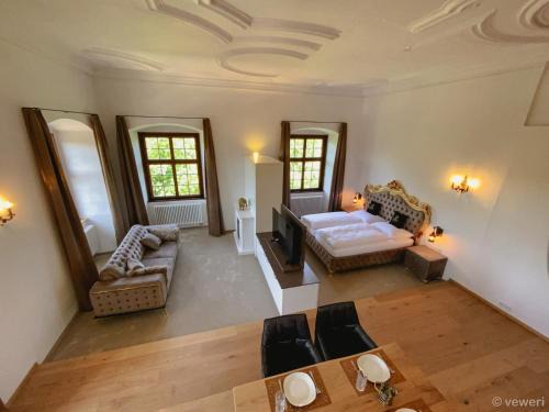 Aurolzmunster Hotel | Innviertler Versailles