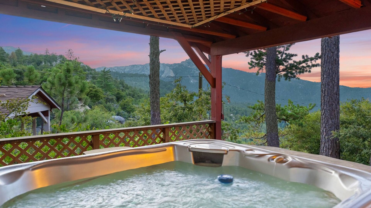 Pine Cove House | Inspiring home with "Sunset Perch" Views & Spa