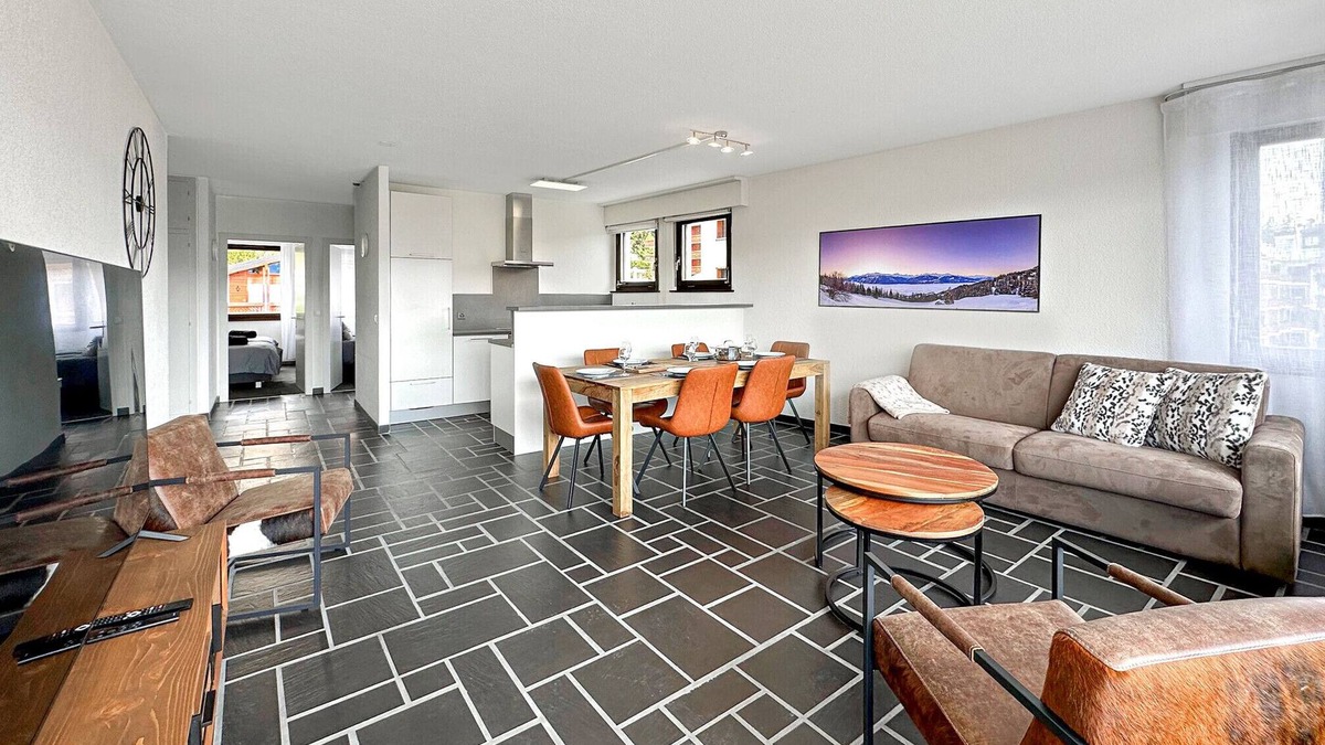Lens Apartment | Instant Ski and Golf Paradise - Crans Montana