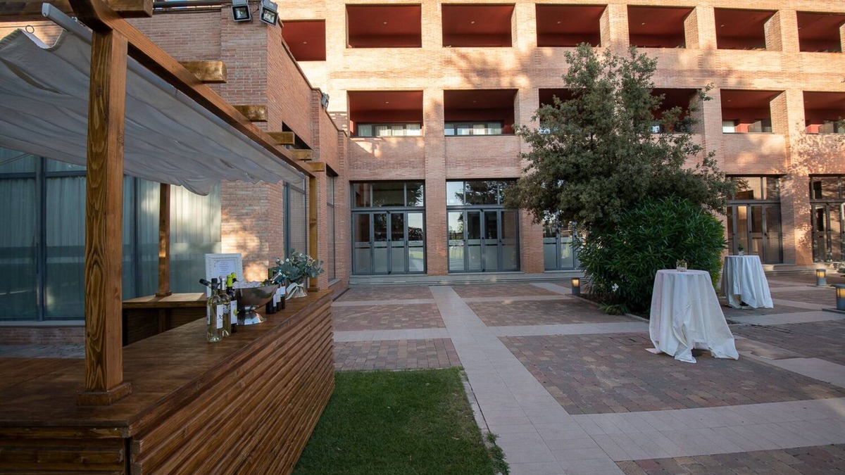 Alcazar de San Juan Hotel | Intelier Airén Hotel