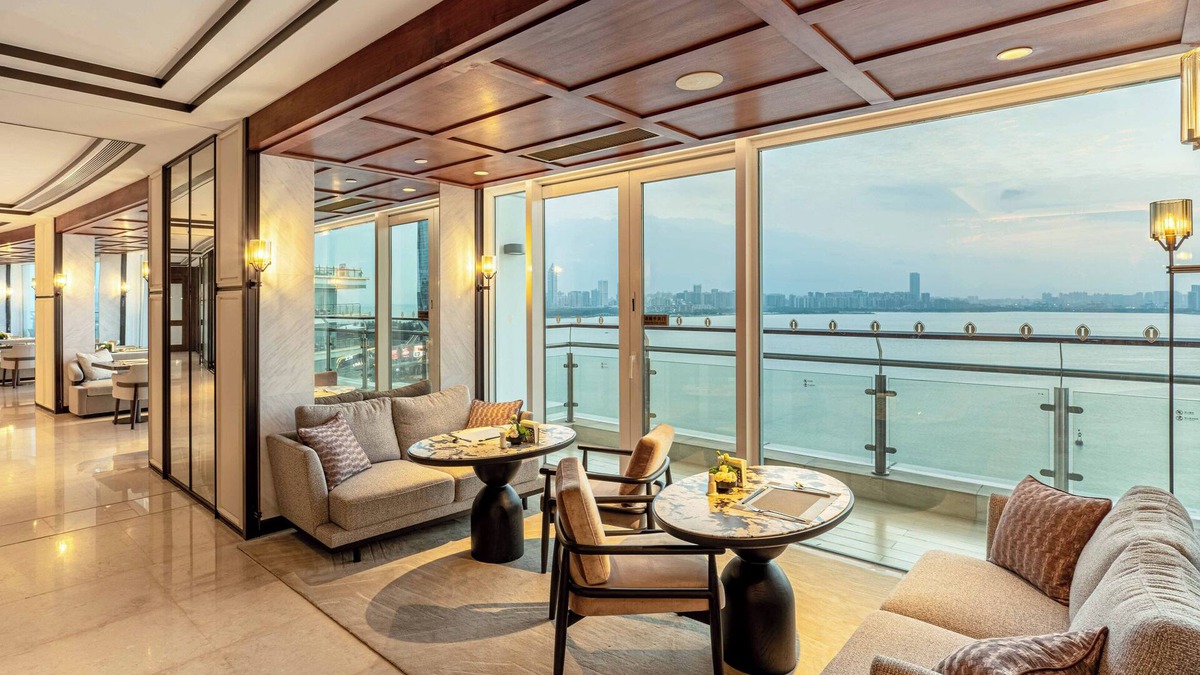 Donghu District Hotel | InterContinental Haikou Seaview by IHG