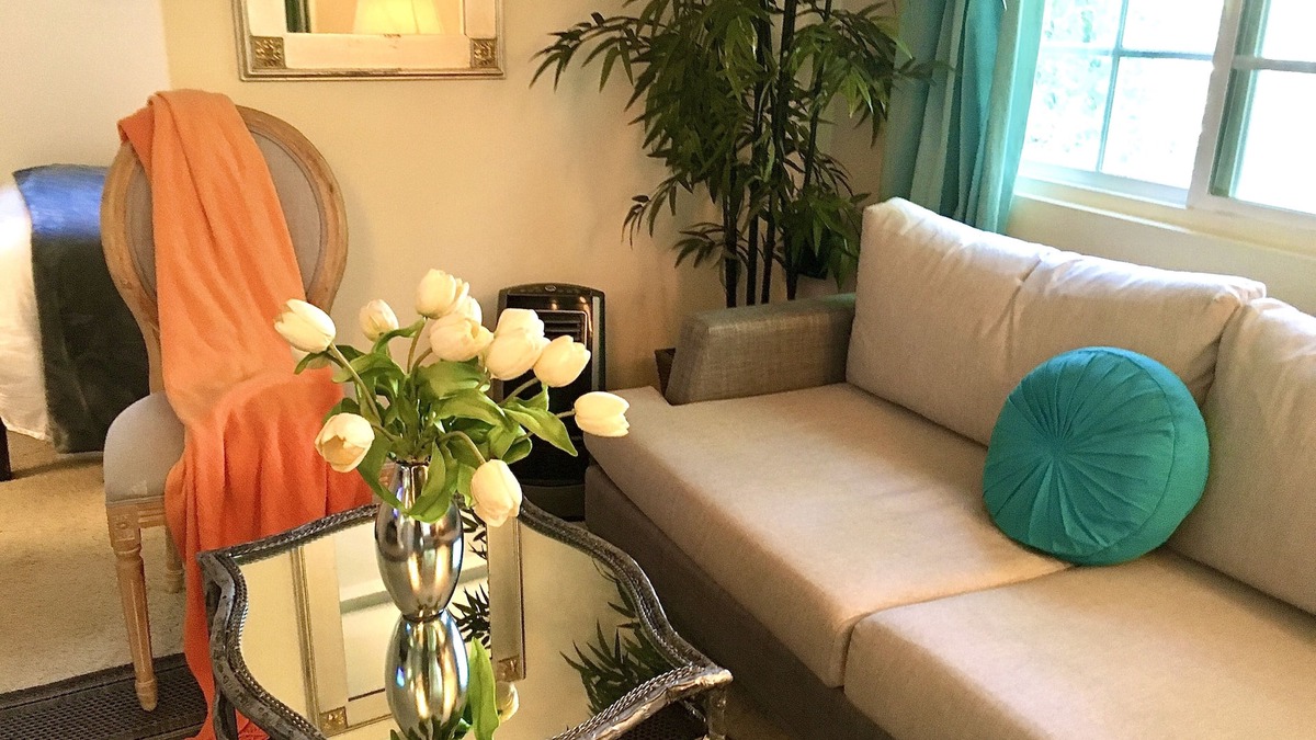 Topanga Cottage | - Intimate Luxury . Minutes from Malibu Beach in a beautiful park-like setting