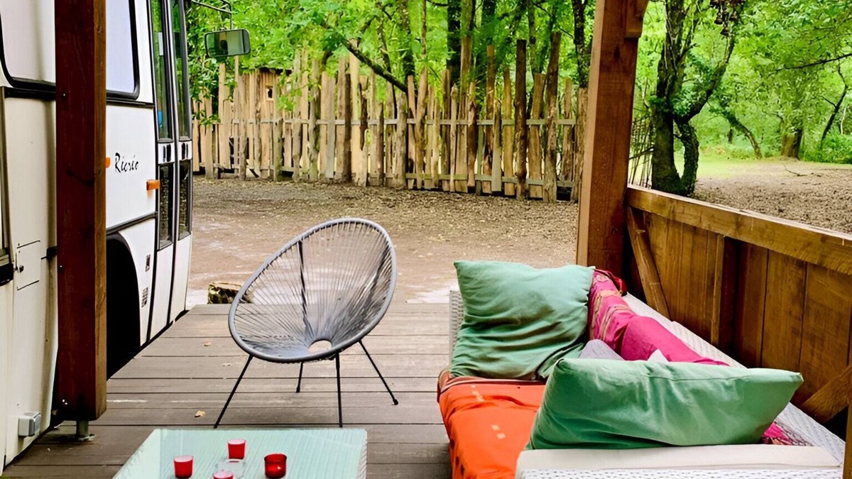 Belin-Beliet Apartment | Into THE Wild : Notre "magic Bus"