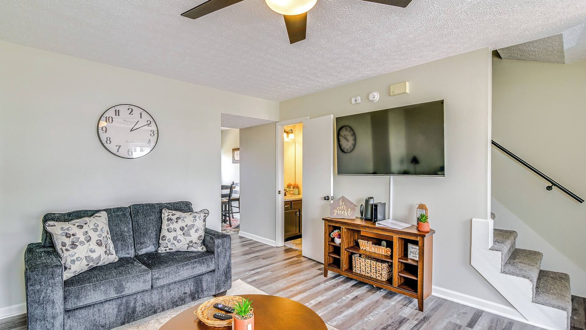 Bowling Green House | Inviting Bowling Green Escape w/Smart TVs!