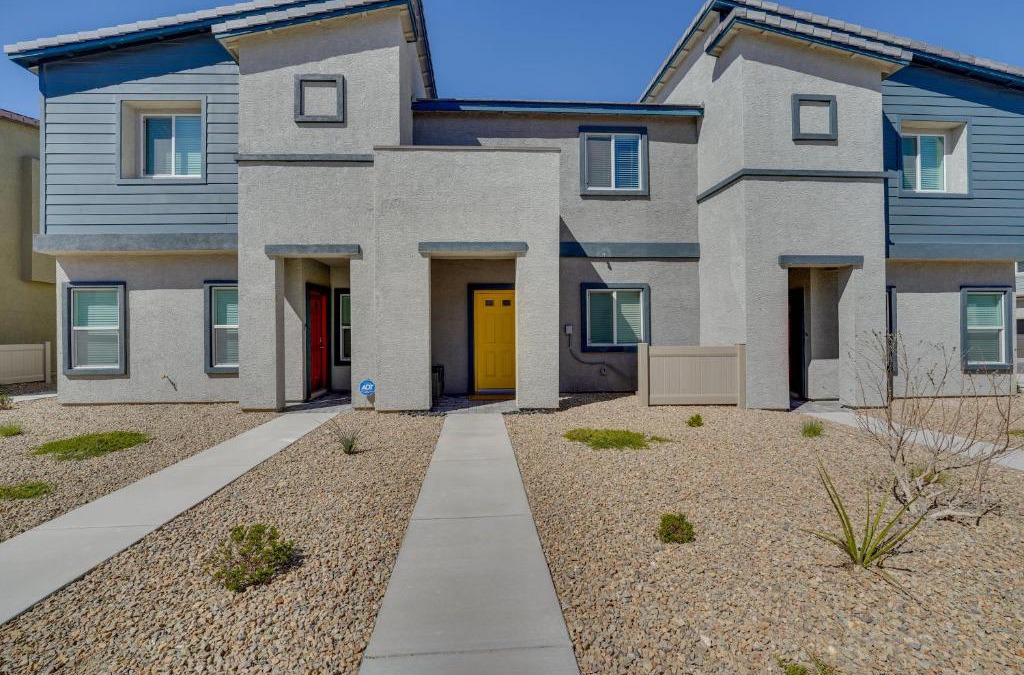 Henderson House | Inviting Henderson Townhome with Community Pool!