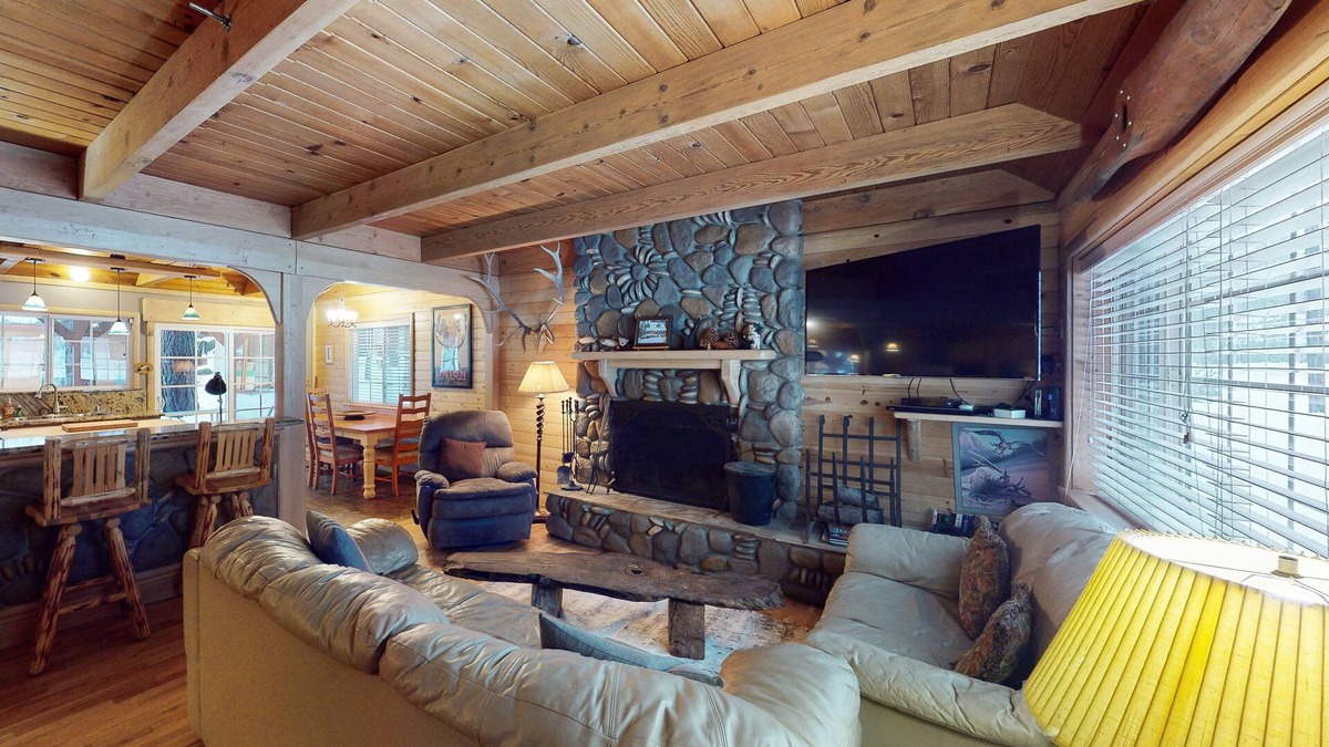 Bijou Park Acres House | Inviting home with pool table - near Heavenly & beaches