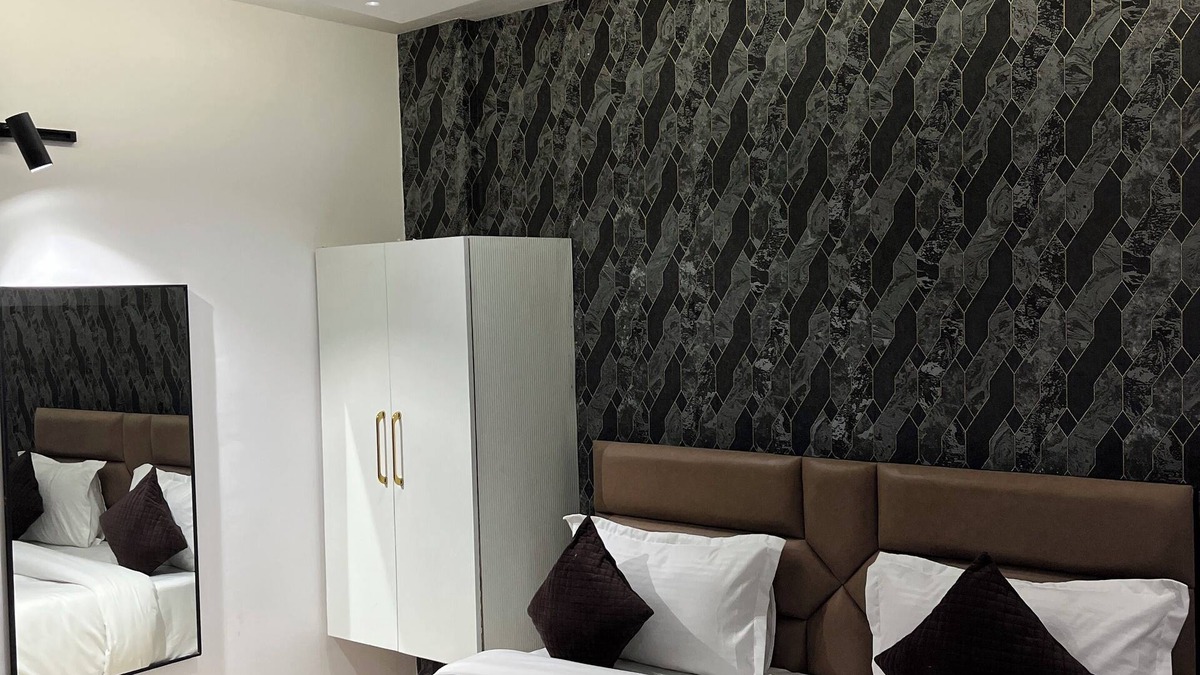 Karnal Hotel | INVOGUE INN