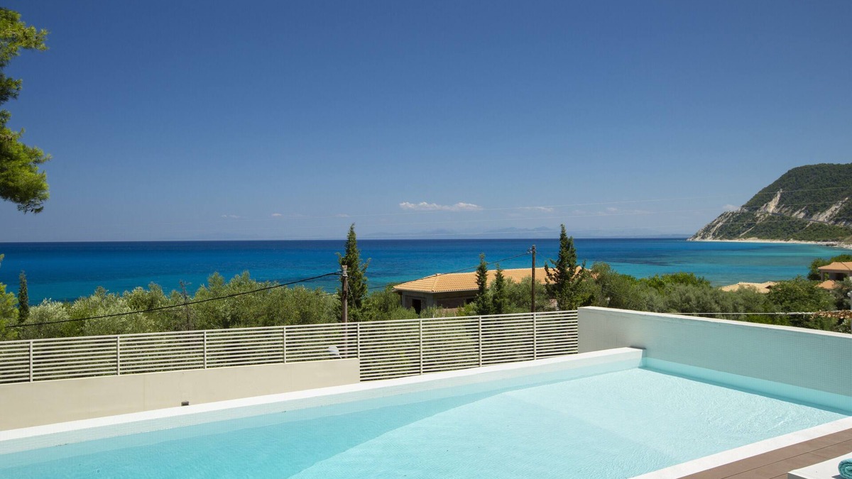 Agios Nikitas Villa | Ionian White Villas 250m from a sandy beach & close to Agios Nikitas!