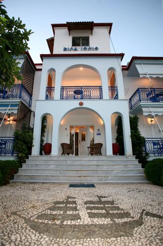 Ammoudia Hotel | Ionio Gastronomy Suites