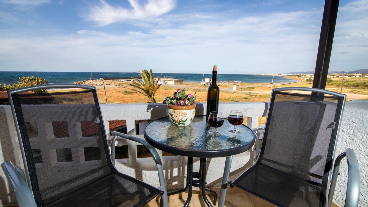Gournai House | Irilena by Checkin