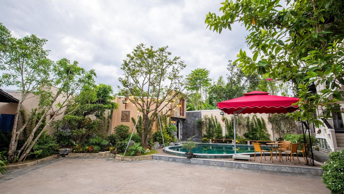 Thuy Xuan Villa | Iris Hill Villa Hue