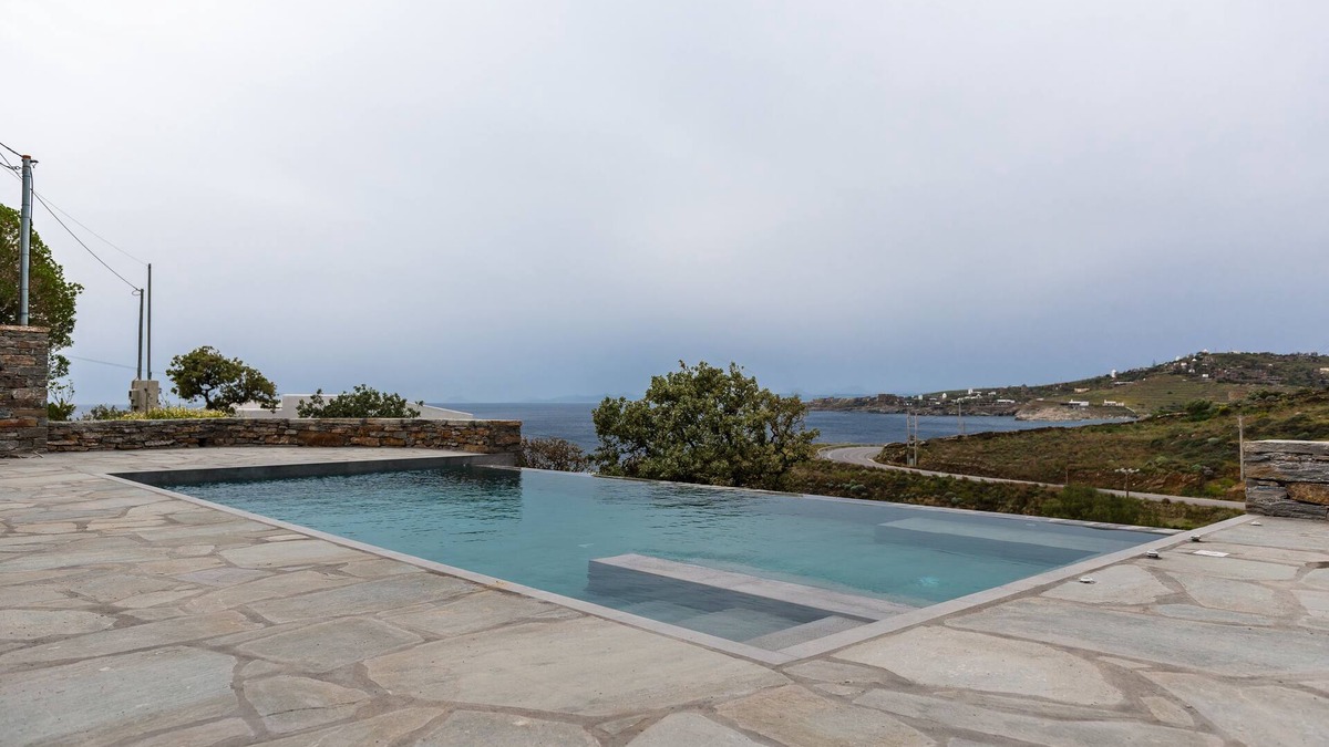 Koundouros House | Iris Villa