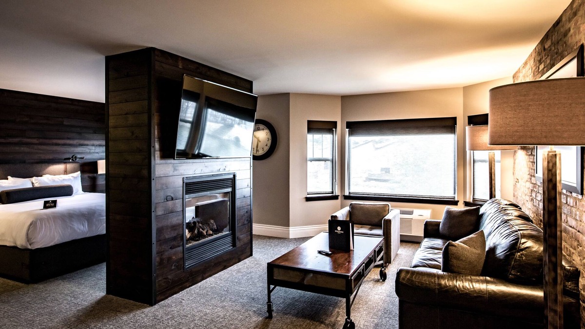 Beloit Hotel | Ironworks Hotel