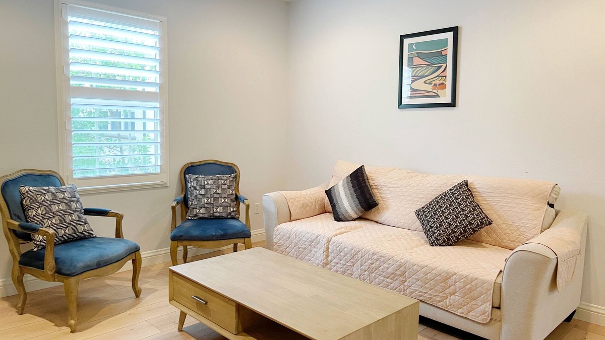 Portola Springs Condo | Irvine townhouse close to park, community club