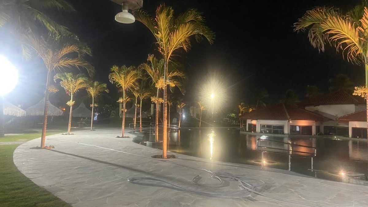 Loteamento Parque das Fontes Apartment | Is it a vacation you need? Come and enjoy this paradise called Aquaville resort.