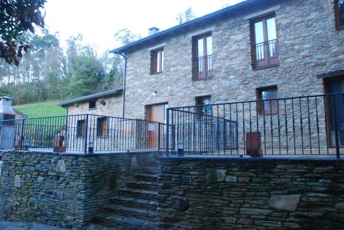 San Tirso de Abres Apartment | Isabel Artemis ES