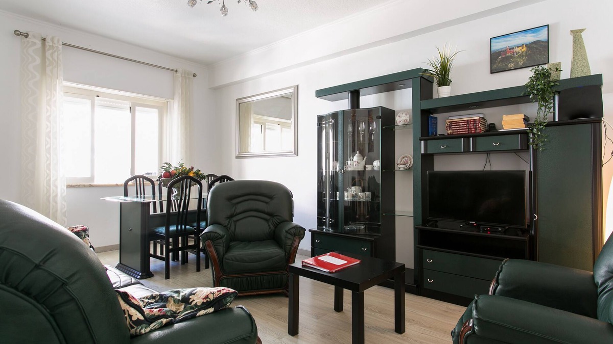 Algueirao - Mem Martins Apartment | Isabel Dream IV, 4 Km from Sintra, train at 400m