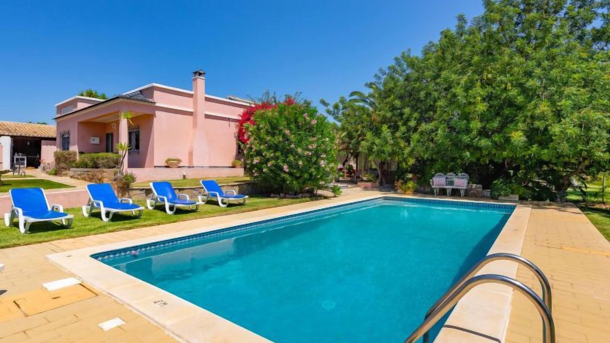 Medronhal House | Isaurinda 1 by Interhome