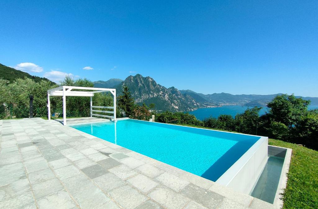 Solto Collina Apartment | IseoLakeRental - Trivia Resort