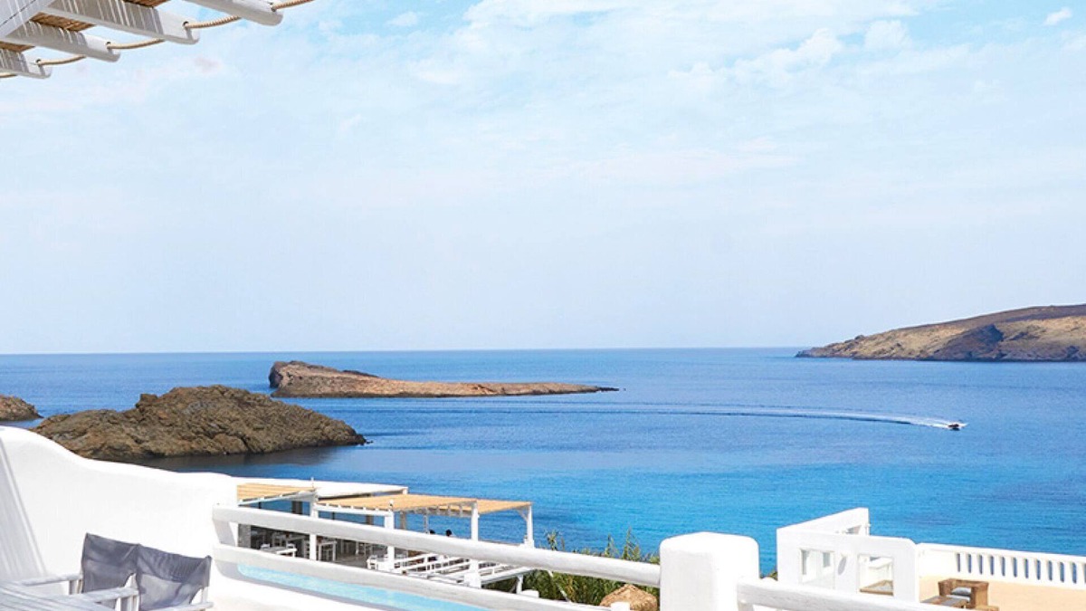 Mykonos Apartment | ISholidays Mykonos Lolita Superior Suite