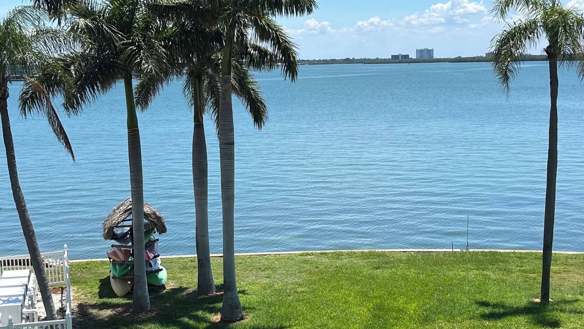 Palma del Mar Condo | Isla del Sol - Quiet Villa on the Water