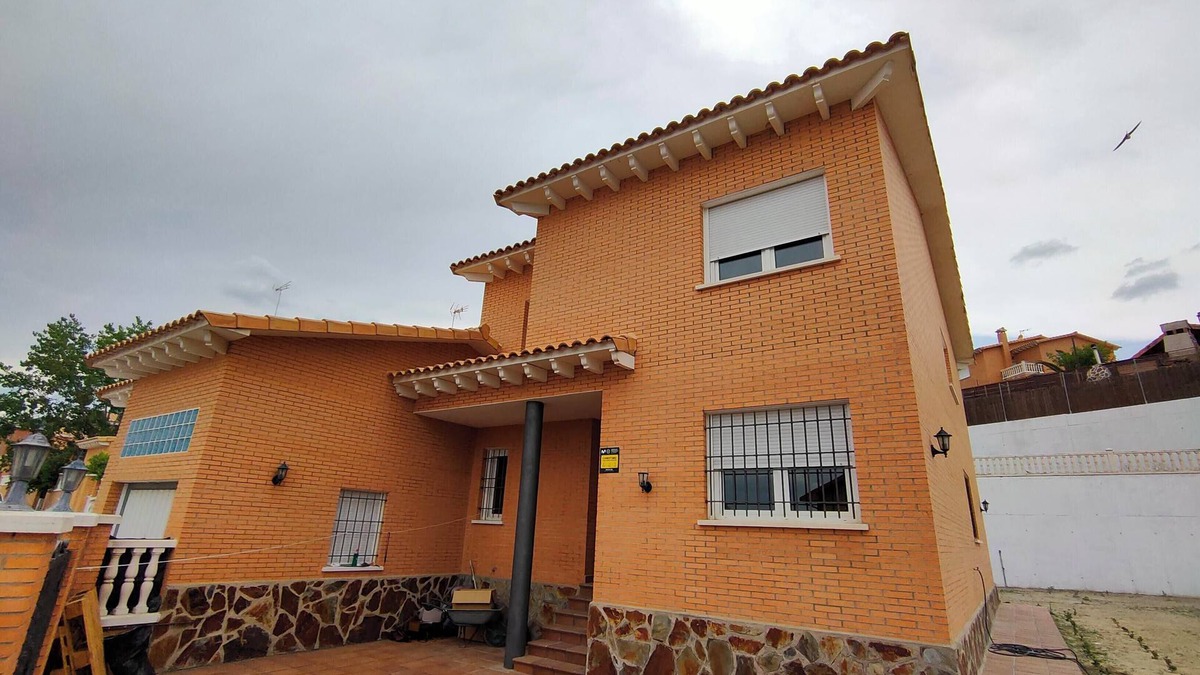 Sesena House | Isla del Valle House. TuCasaTemporal