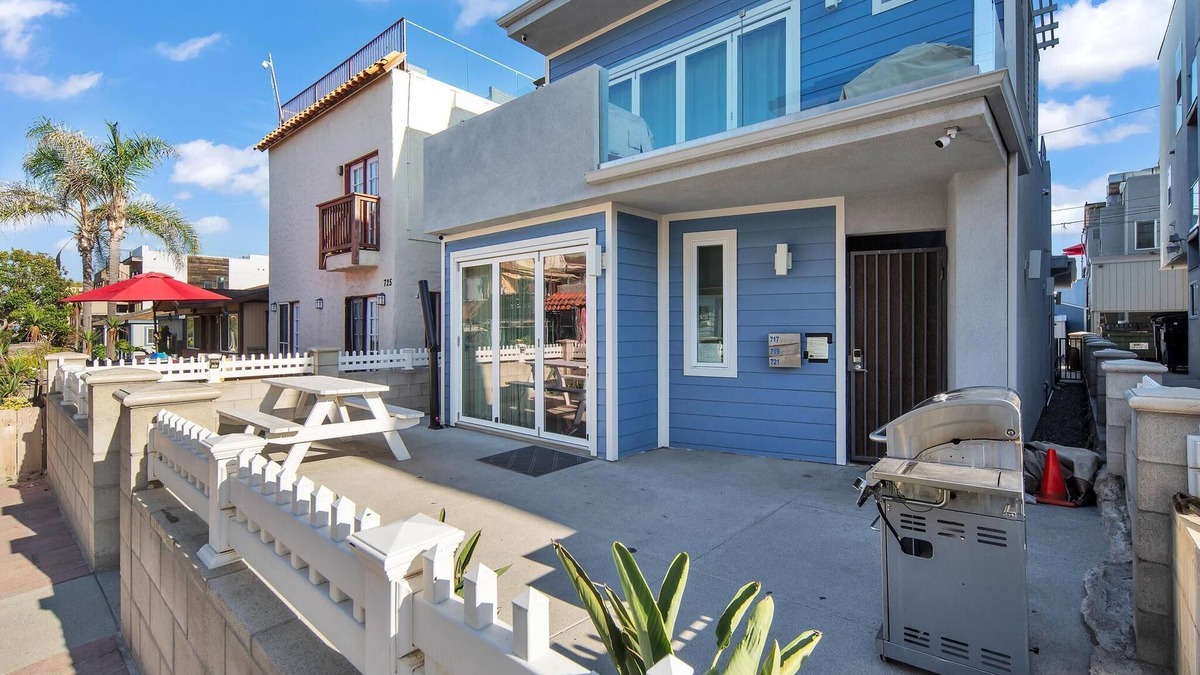 Mission Beach Condo | Island Paradise 4BR Combo - Sleeps 16