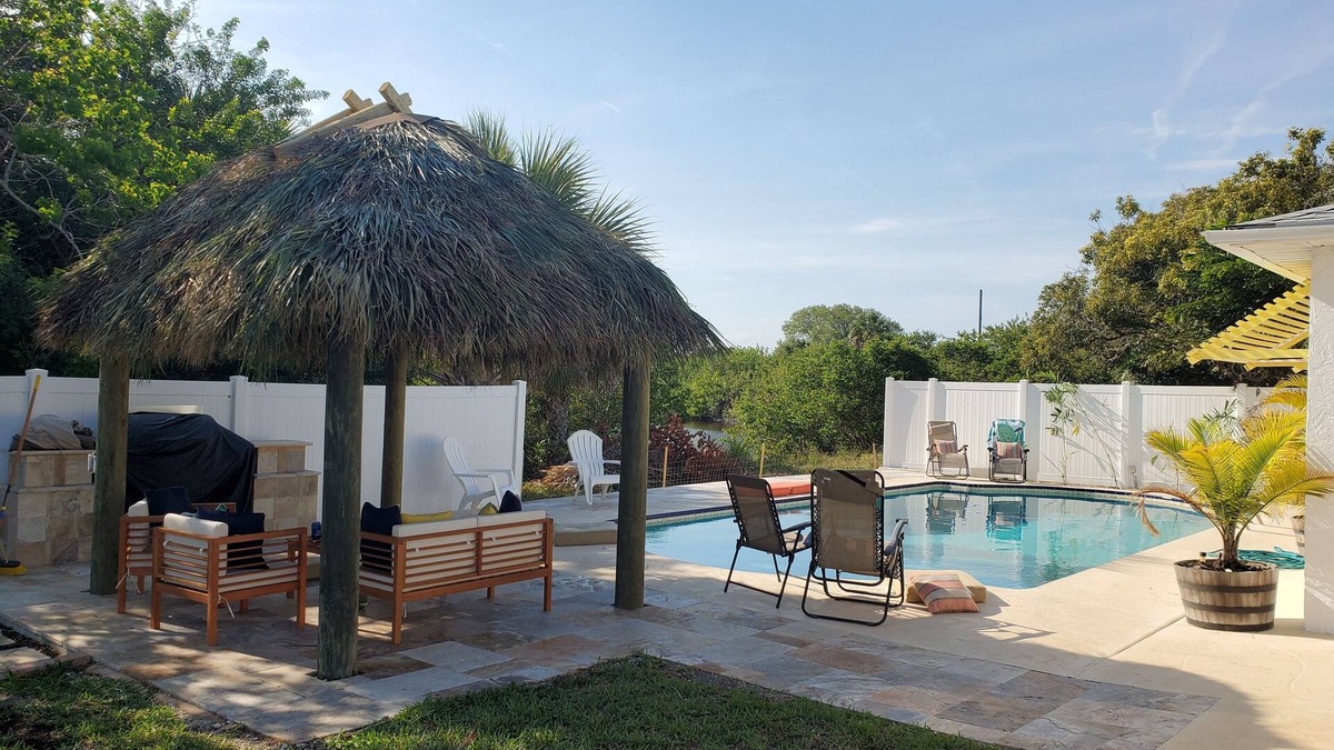Merritt Island House | Island State of Mind! Amazing backyard on water with heated pool!