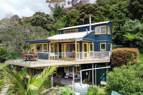 Palm Beach House | Island View - Stay Waiheke