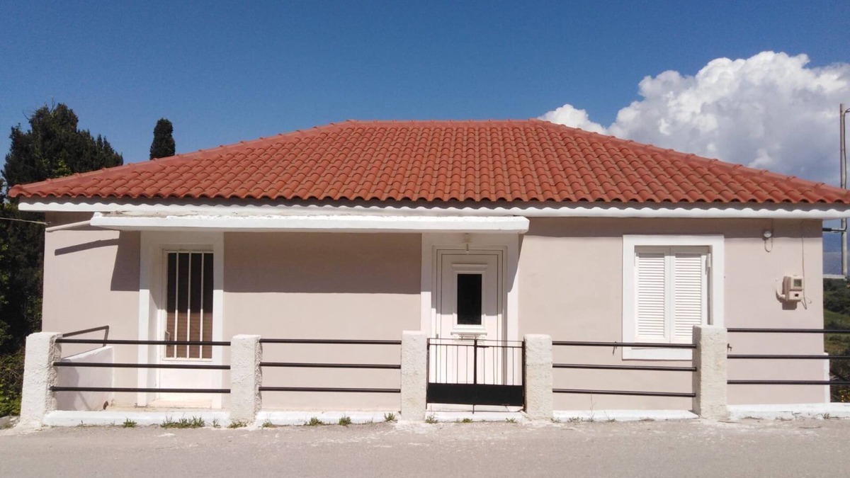 Agia Thekli House | Island Village House