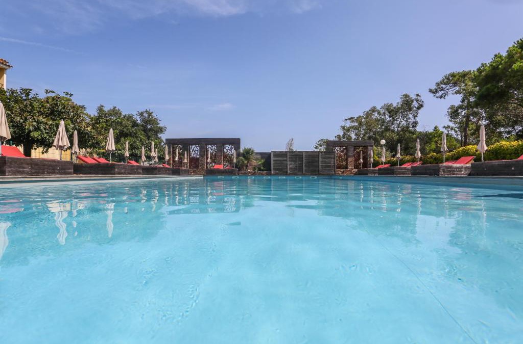 Pineto Hotel | Isola Hôtel