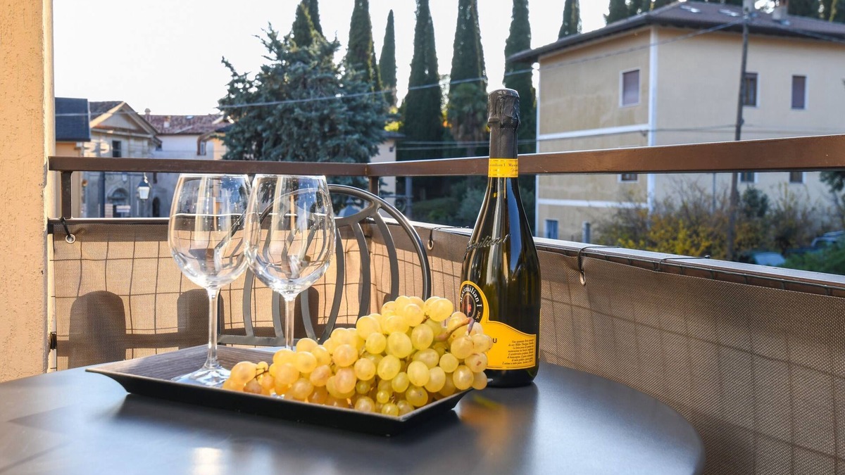 Pieve Apartment | Mountain Views in Historic Centre - Liver 201