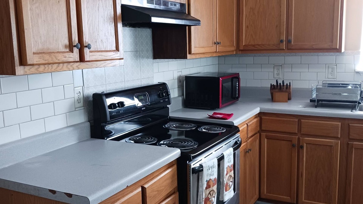 Douglasville House | It's a home away from home.