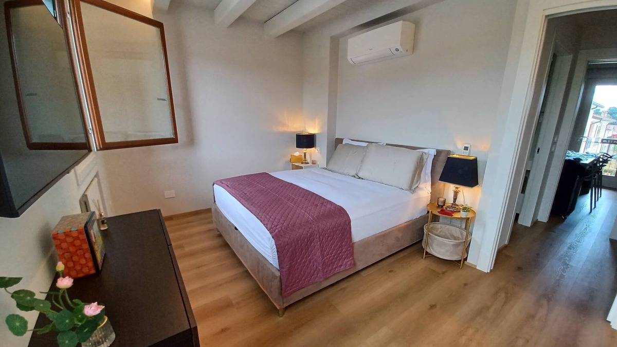 Domegliara Apartment | Escape to The Lotus:nYour Retreat in wine country - Valpolicella!