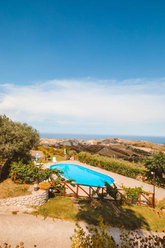 Santa Caterina dello Ionio House | Calàmi - Villa Romeo - Private Apartments with Pool, Seaview & Olive Grove