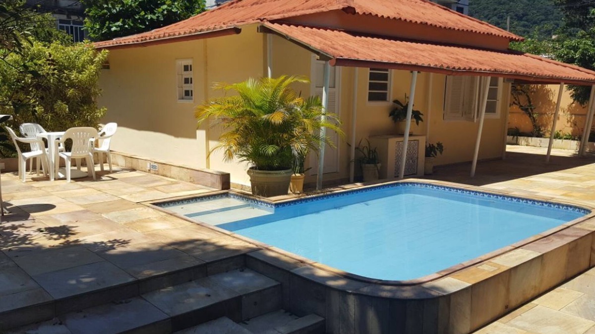Itacuruca House | Itacuruçá. For families and groups of friends with a backyard for children