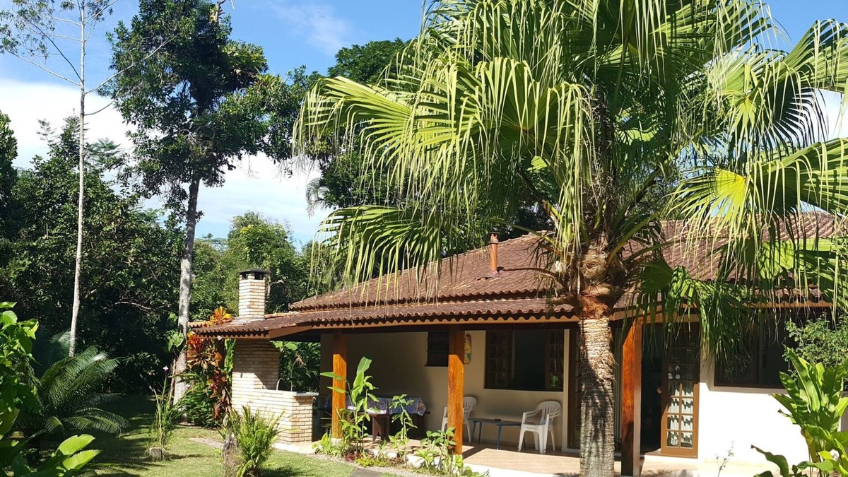 Itamambuca House | Itamambuca foot in the sand I