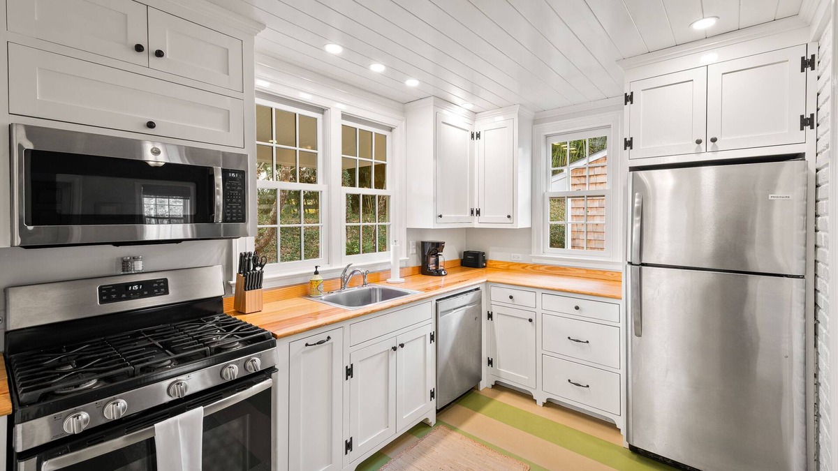 Batesville Cottage | Ivy Cottages - Cornwall Cottage