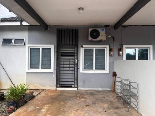 Jengka House | Izani Homestay