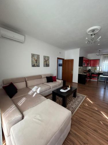 Shkoder Apartment | J & Nilson's Apartment In Shkodra Center
