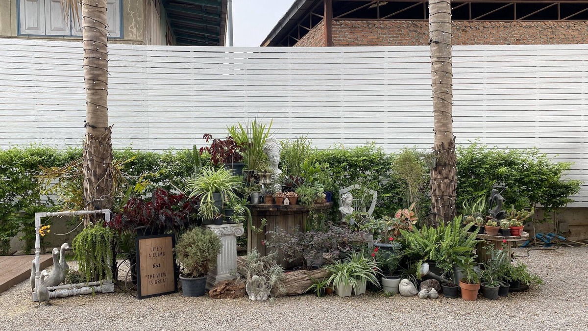 Mae Sot Hotel | J2 Hotel