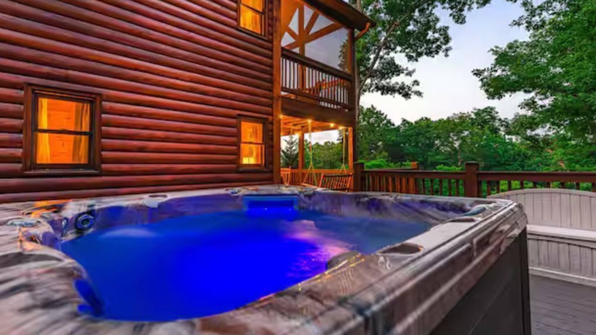 Morganton Cabin | Jacuzzi-Firepit-Game Room-Pet Friendly-Fenced Yard