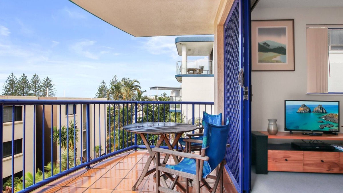 Caloundra Apartment | Jade Waters U4/ Latona Ave