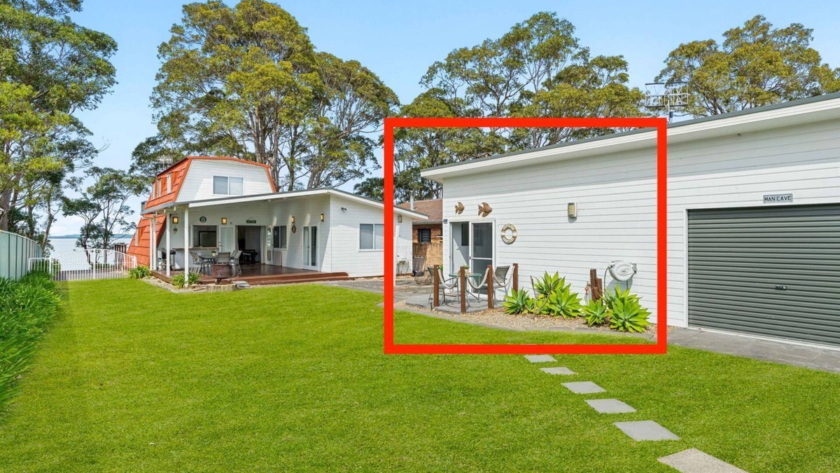 St. Georges Basin House | Jado on the Lake - Captains Quarters