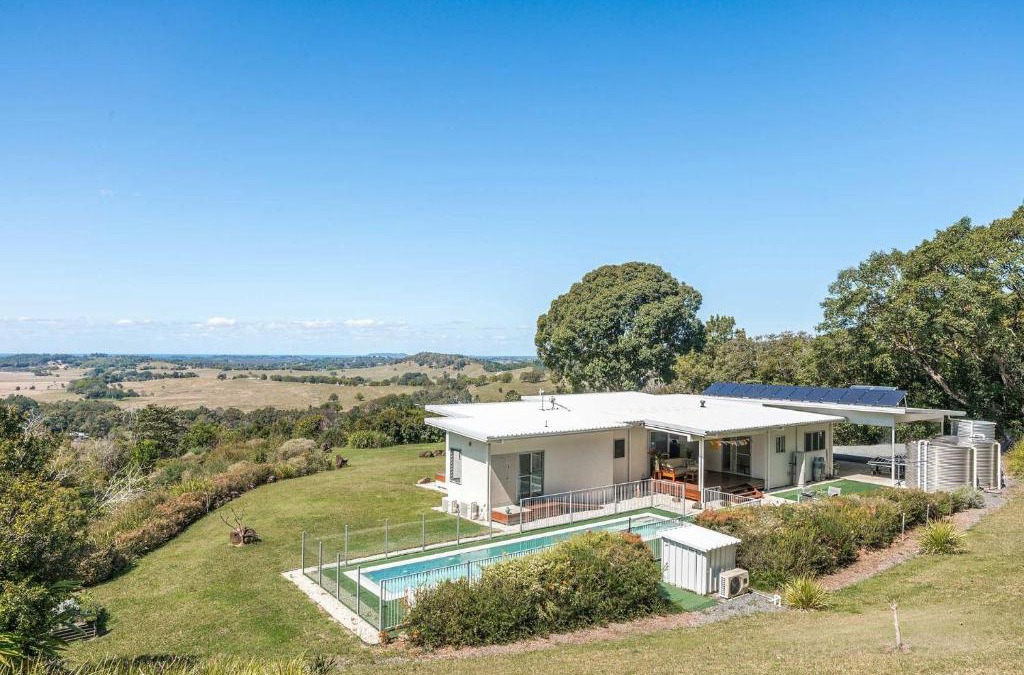 Myocum House | Jali Burugar - serene hinterland retreat with pool