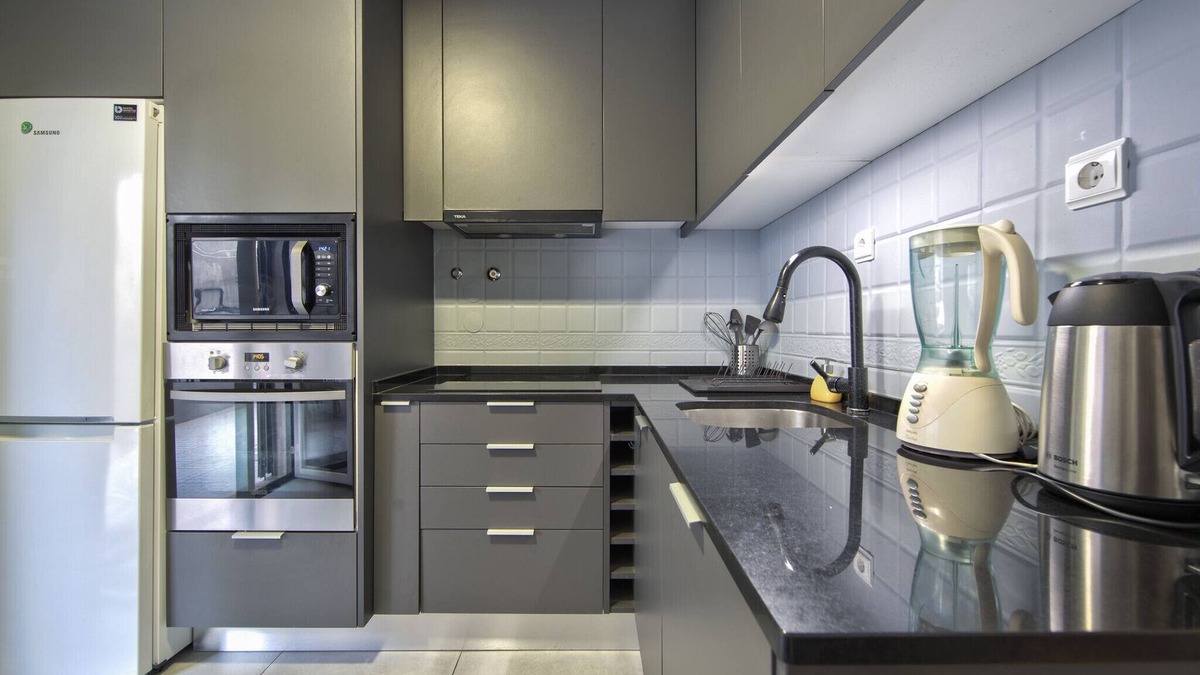 Linda-a-Velha Apartment | Jamor Terrace by Homing