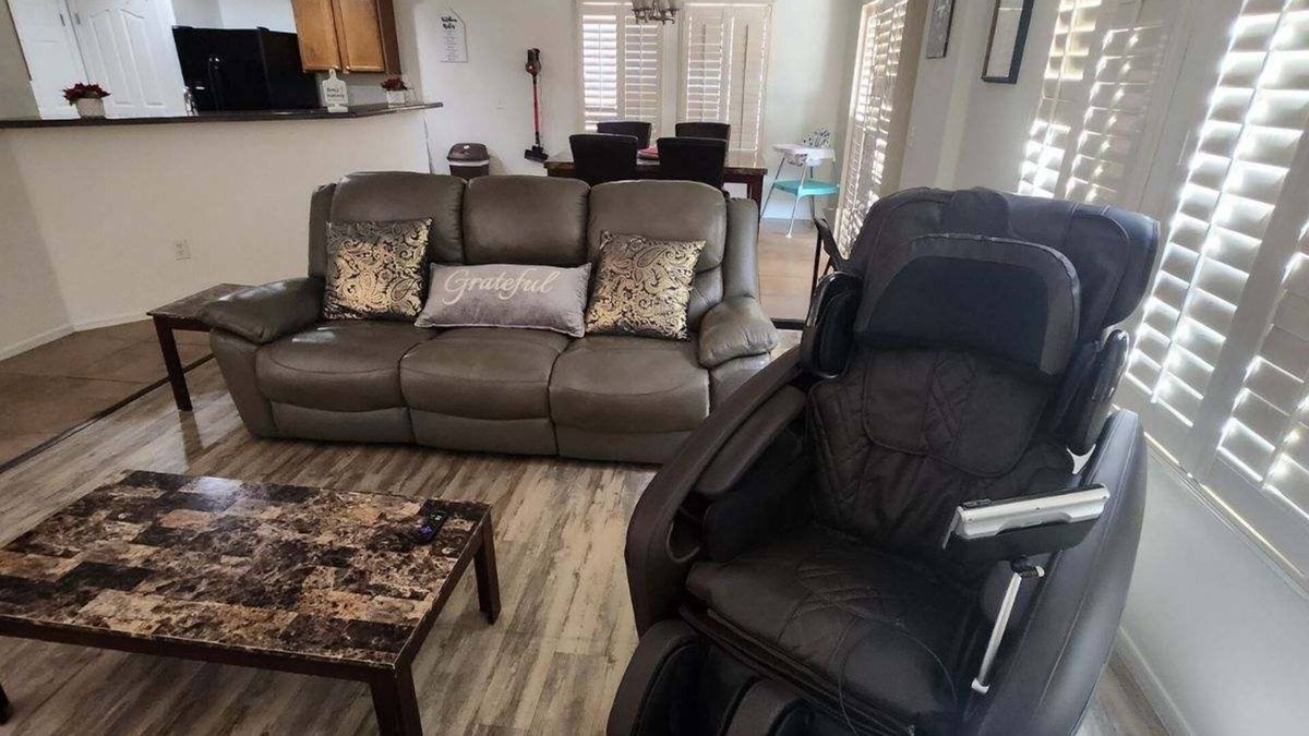 Valstate House | JAPT 3bd2ba I-10/TucsonAirport/UofA baby-massage