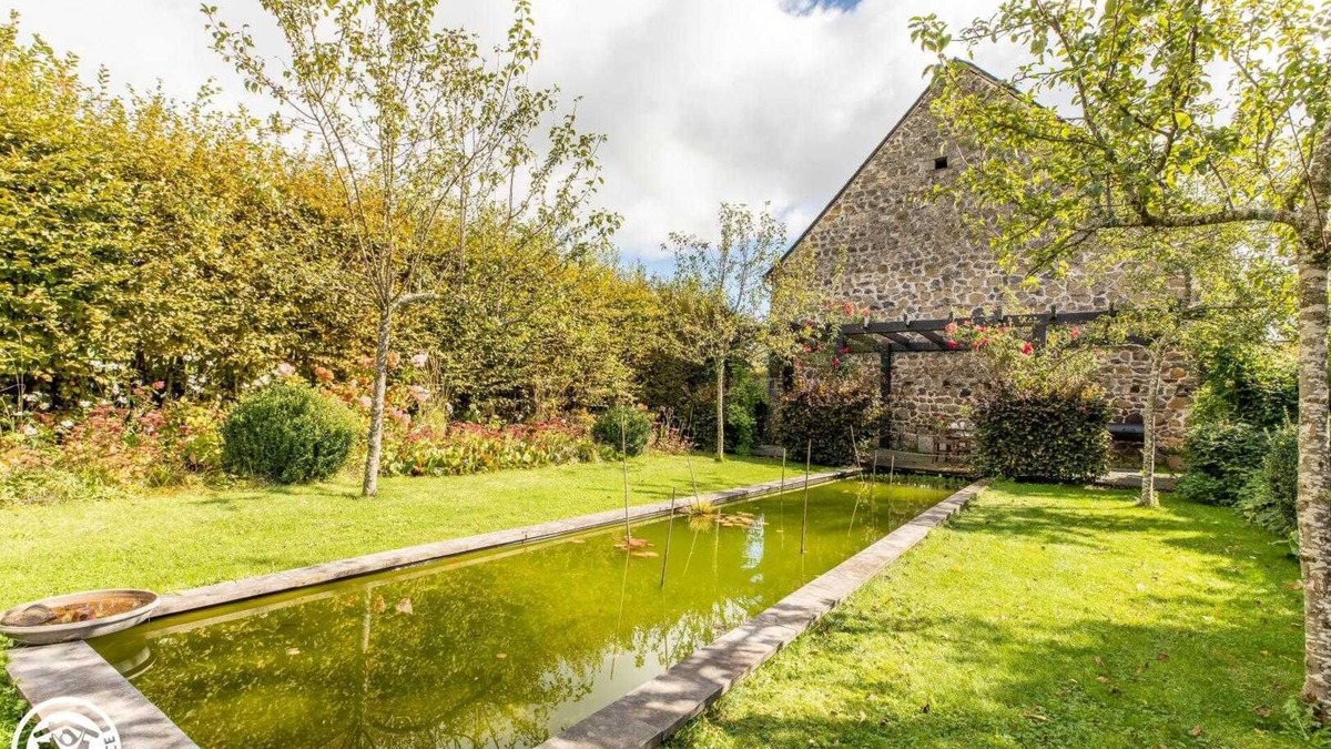 Tauves House | Jardin des Roses - Annabelle